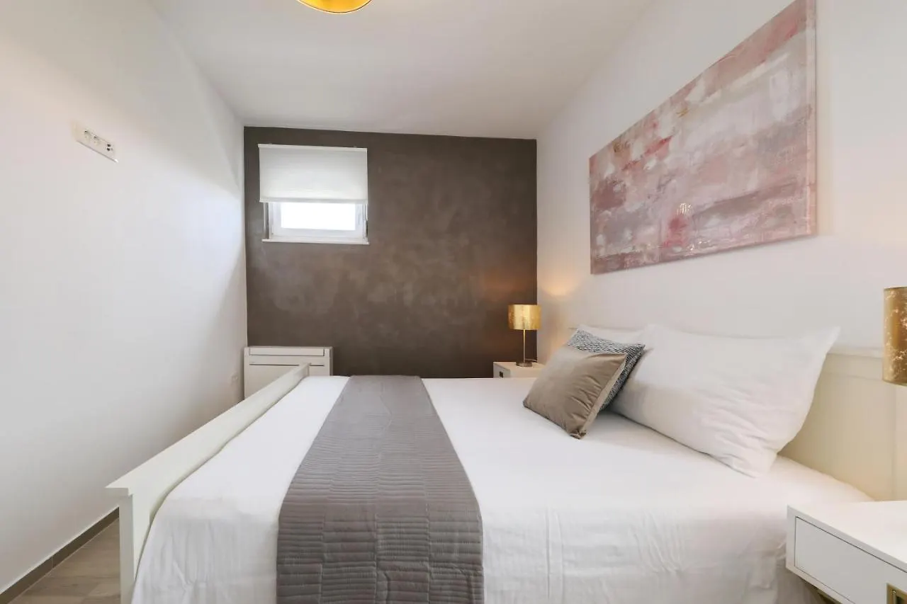 Penthouse Apartment Polo Bibinje