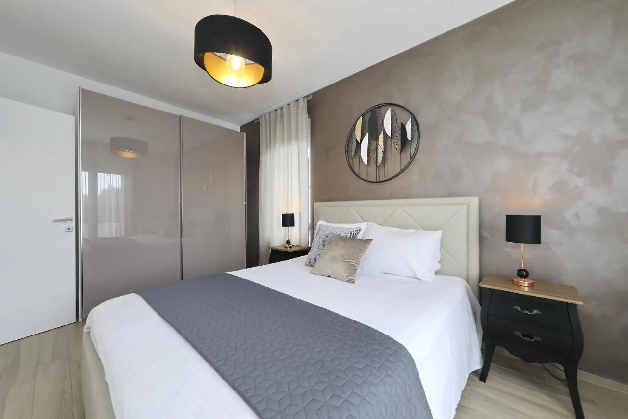 Penthouse Apartment Polo Bibinje