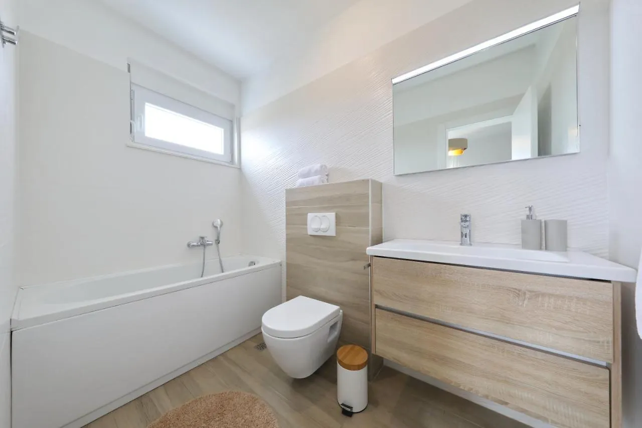 Penthouse Apartment Polo Bibinje