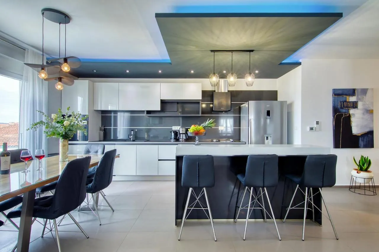 Penthouse Apartment Polo Bibinje