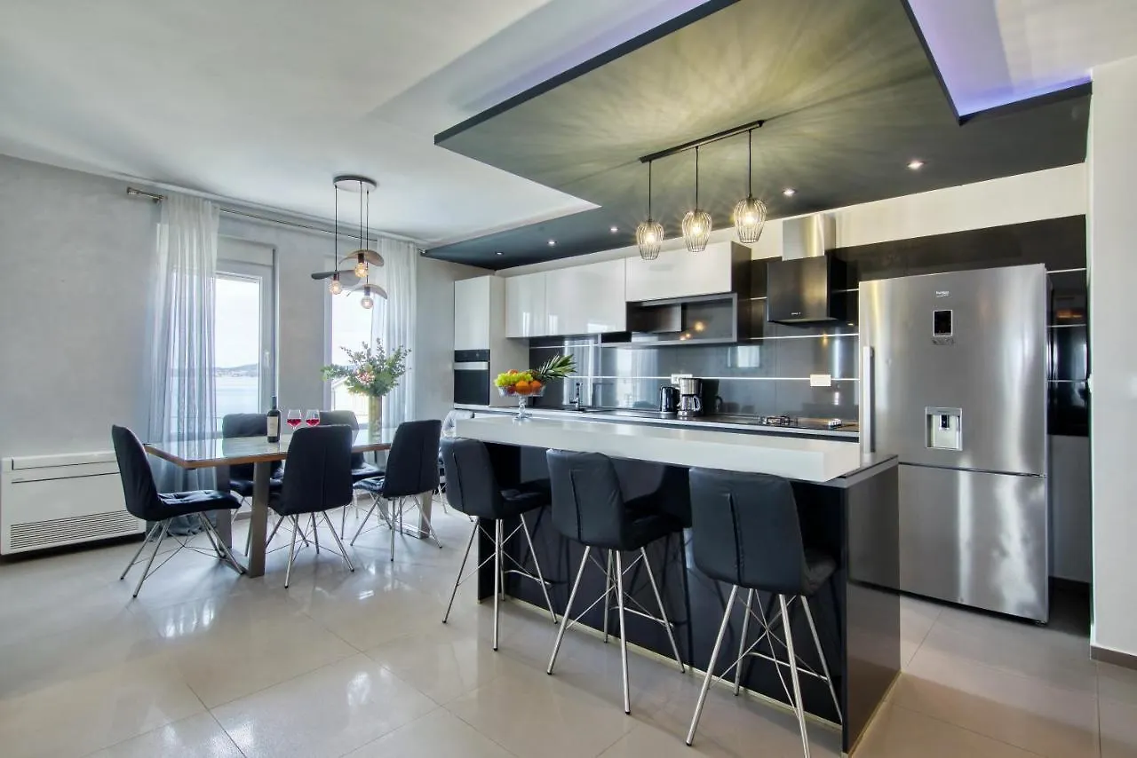 Penthouse Apartment Polo Bibinje